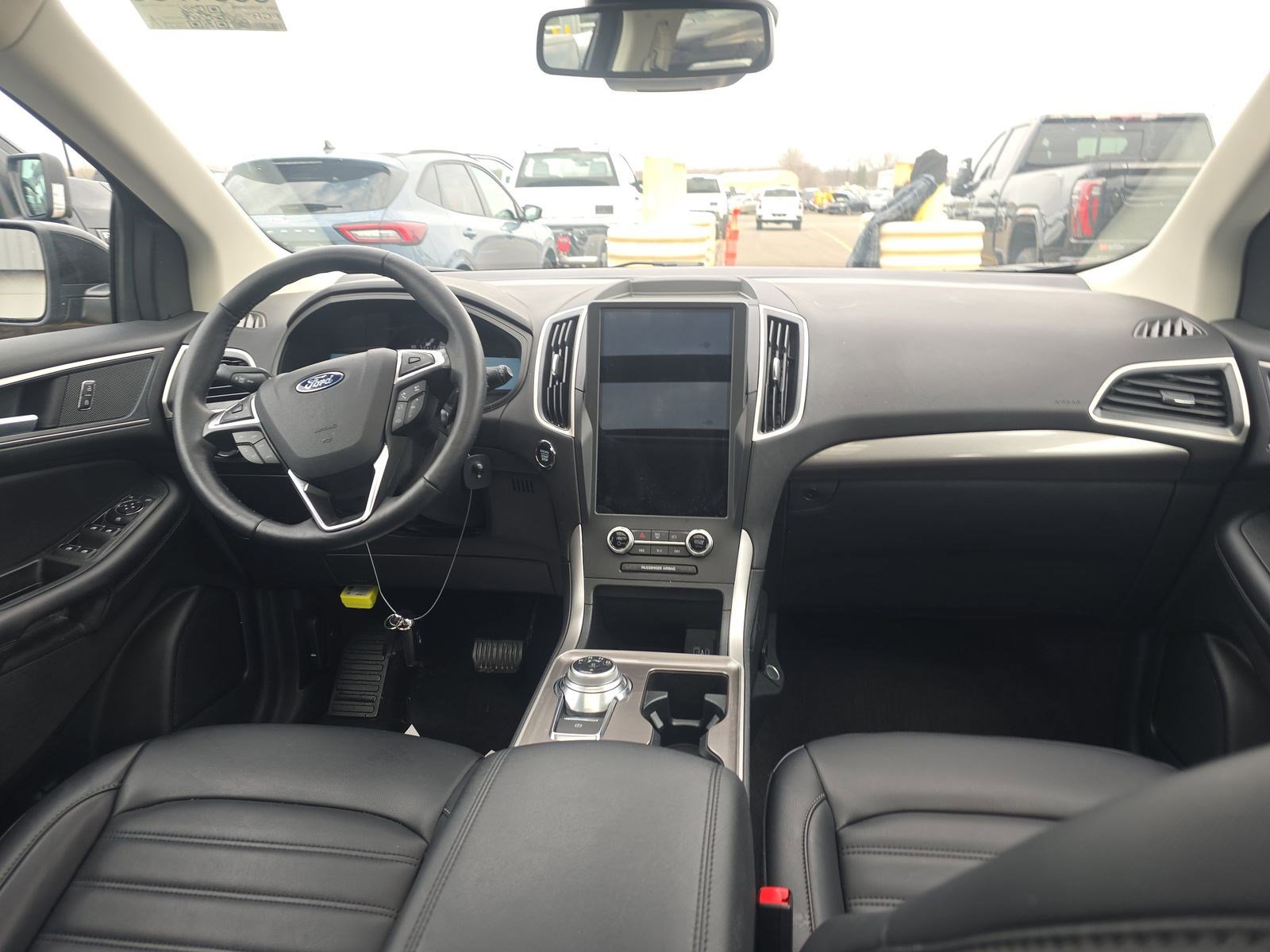 Certified 2024 Ford Edge SEL w/ Convenience Package AWD/4WD image 17