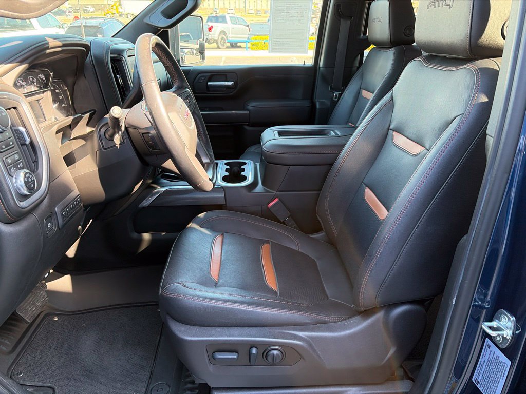 Used 2022 GMC Sierra 2500 AT4 w/ AT4 Preferred Package AWD/4WD image 25