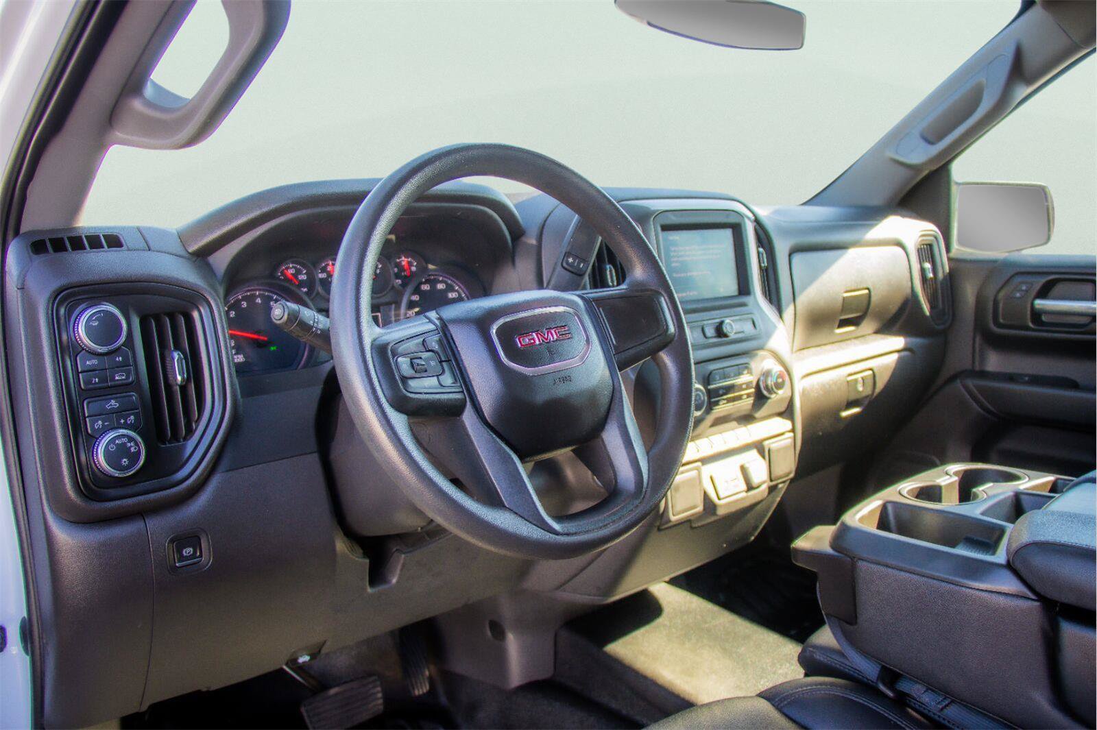 Used 2023 GMC Sierra 1500 Pro AWD/4WD image 10