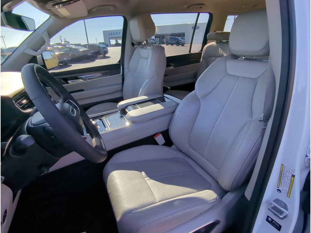 Used 2022 Jeep Wagoneer Series III image 11