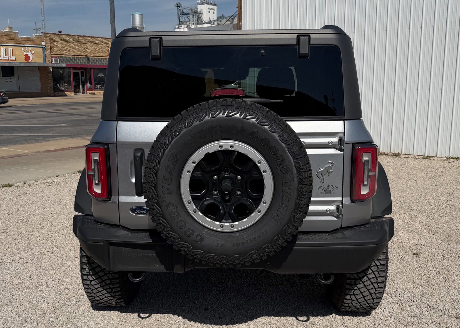 Certified 2023 Ford Bronco Badlands w/ Sasquatch Package image 4