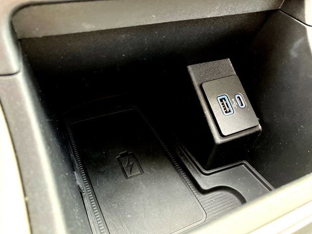 Certified 2024 Ford Edge SEL w/ Convenience Package image 15