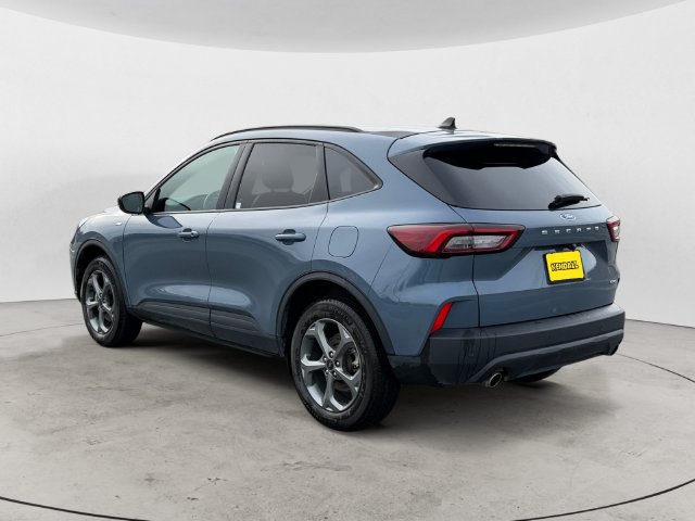 Certified 2026 Ford Escape ST-Line w/ Tech Pack #1 AWD/4WD image 7