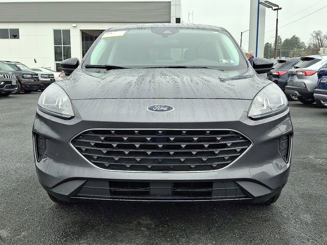 Certified 2022 Ford Escape SE w/ SE Sport Appearance Package AWD/4WD image 2