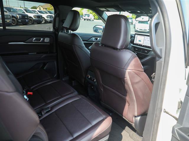 Certified 2025 Ford Explorer Platinum AWD/4WD image 34