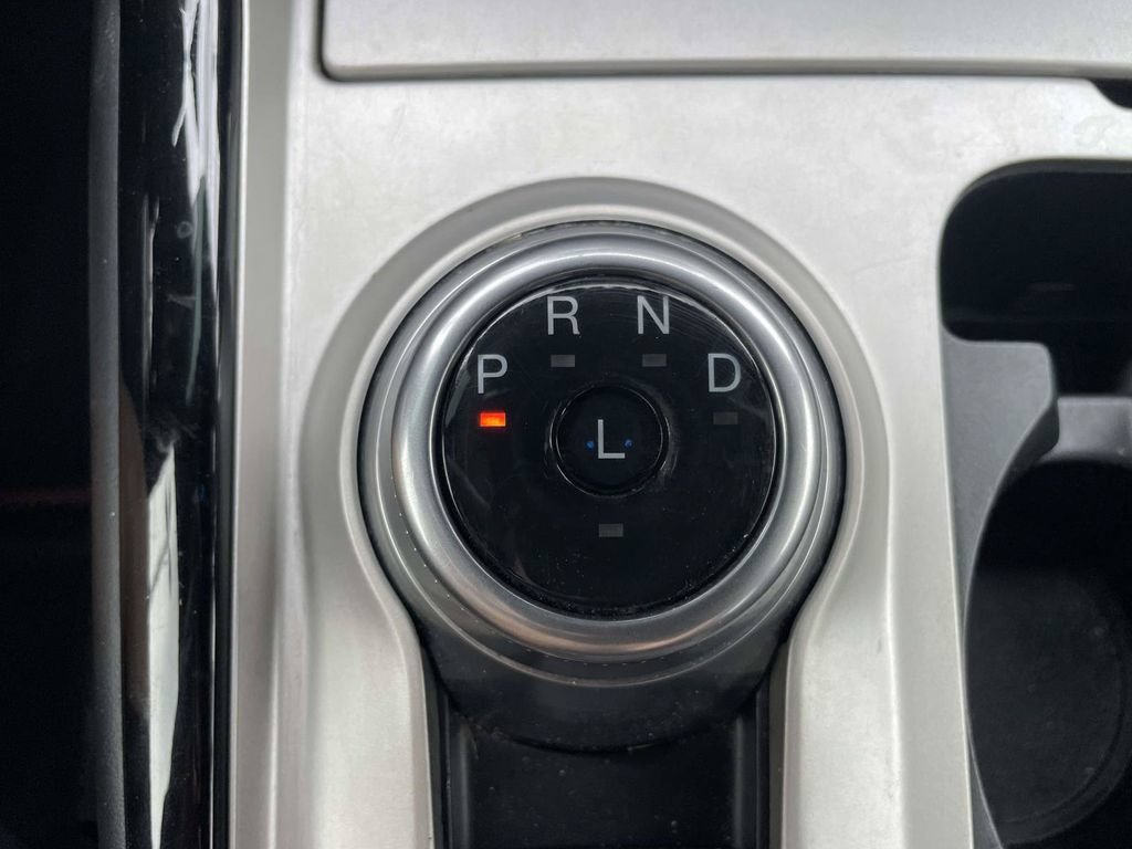 Certified 2022 Ford Explorer ST-Line RWD image 17