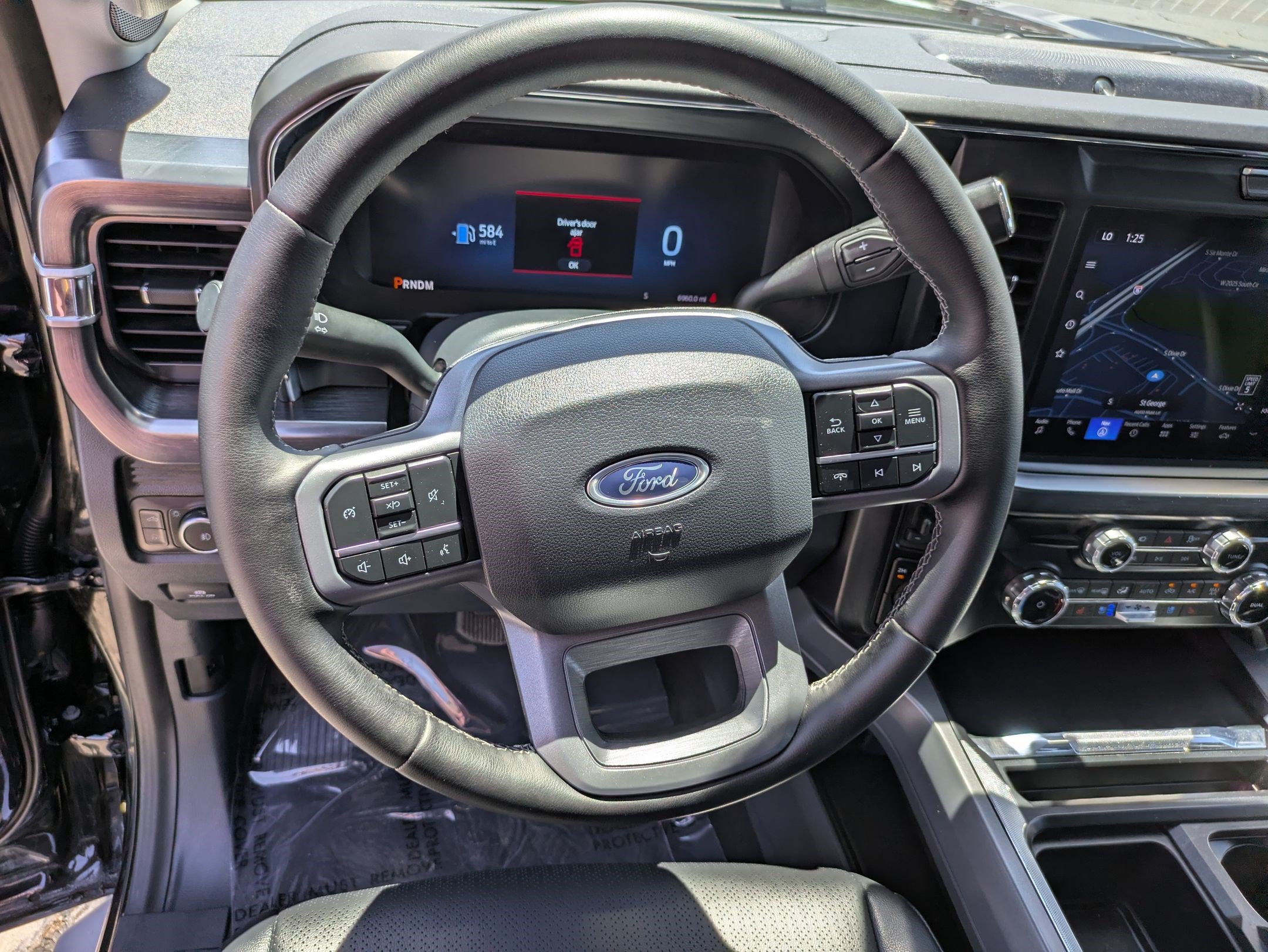 Certified 2025 Ford F250 Lariat AWD/4WD image 16