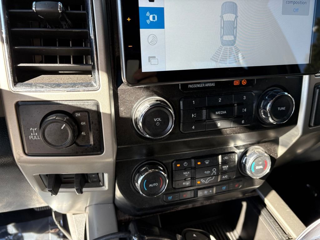 Certified 2019 Ford F250 Lariat w/ Lariat Ultimate Package image 19