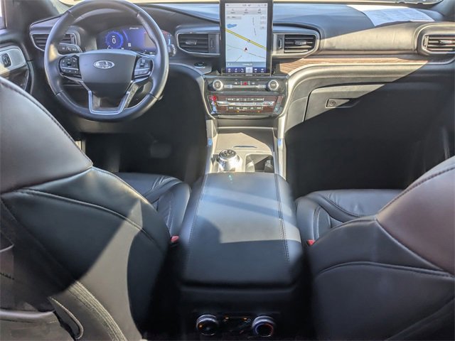 Certified 2023 Ford Explorer Platinum w/ Technology Package image 23