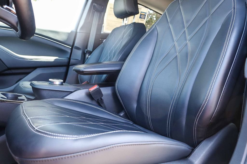 Certified 2024 Ford Mustang Mach-E Select RWD image 29