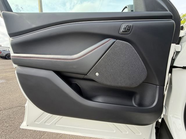 Certified 2025 Ford Mustang Mach-E Premium w/ Sport Appearance Package AWD/4WD image 24