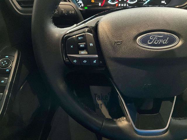 Certified 2022 Ford Escape SE w/ Cold Weather Package AWD/4WD image 11