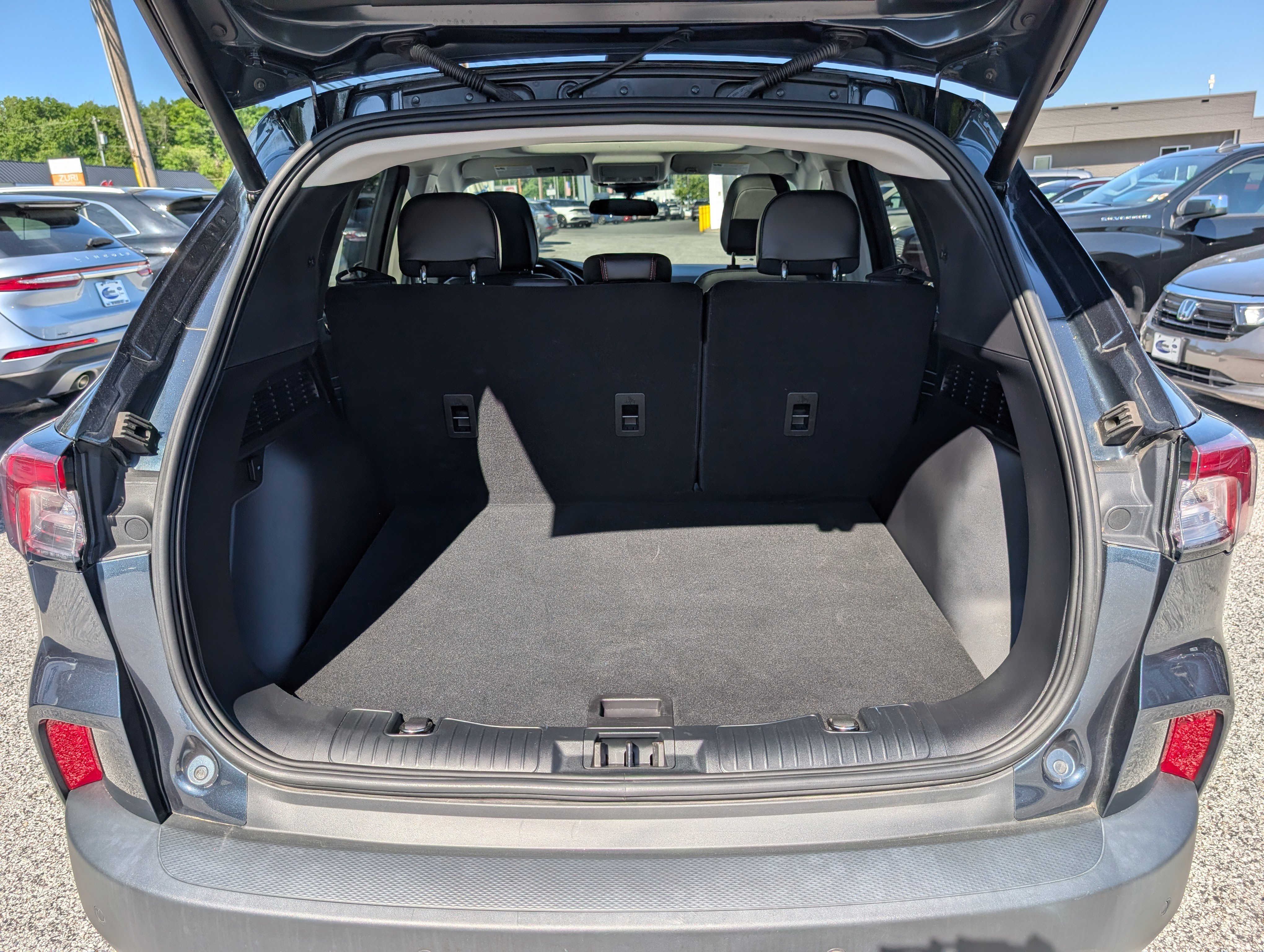 Certified 2022 Ford Escape SEL w/ SEL Stealth AWD Package image 14