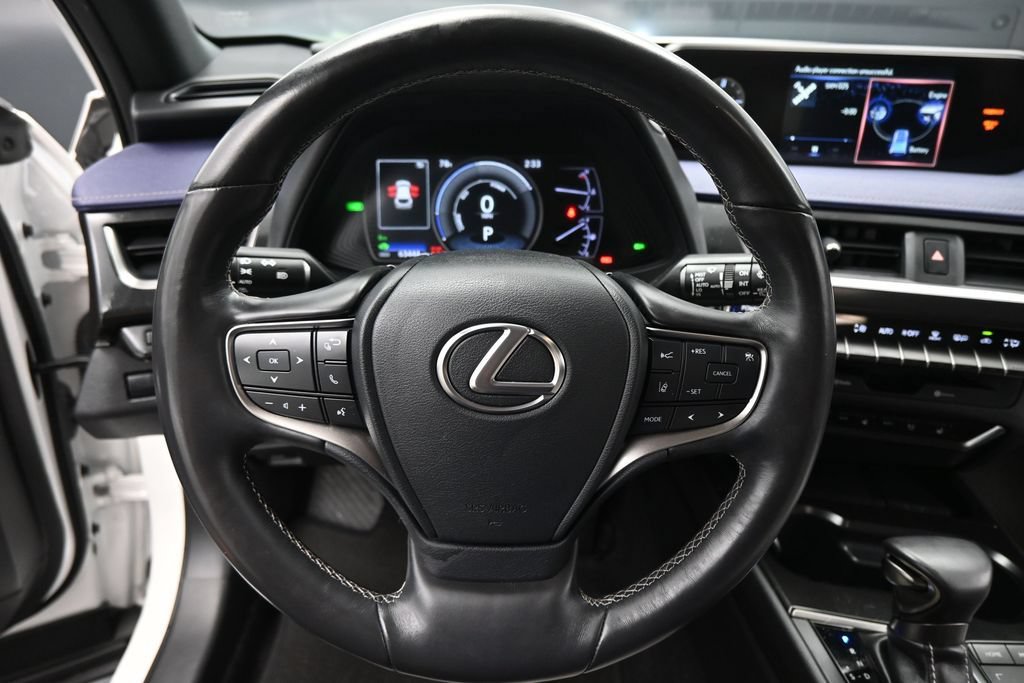 Used 2020 Lexus UX 250h w/ Premium Package AWD/4WD image 11