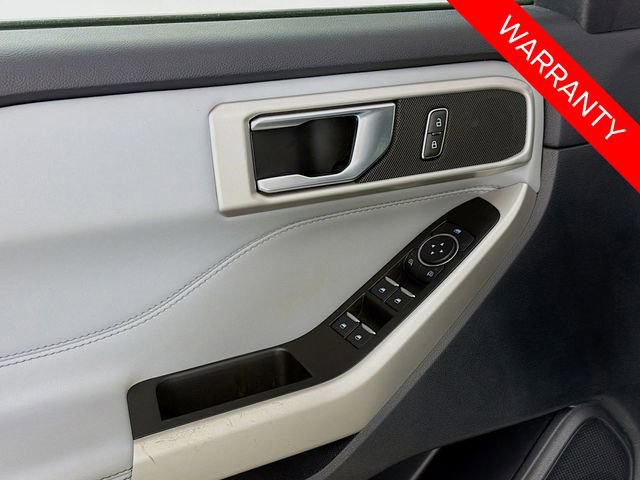 Certified 2022 Ford Explorer XLT w/ Equipment Group 202A AWD/4WD image 18