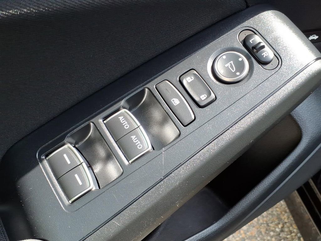 Used 2025 Honda Civic Sport image 15