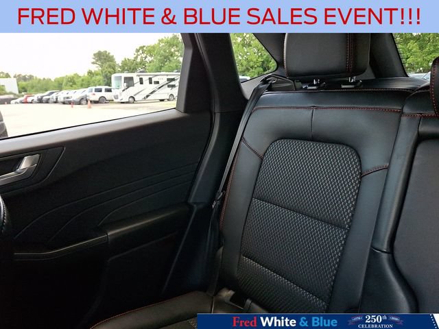 Certified 2023 Ford Escape ST-Line w/ Tech Pack #1 AWD/4WD image 18
