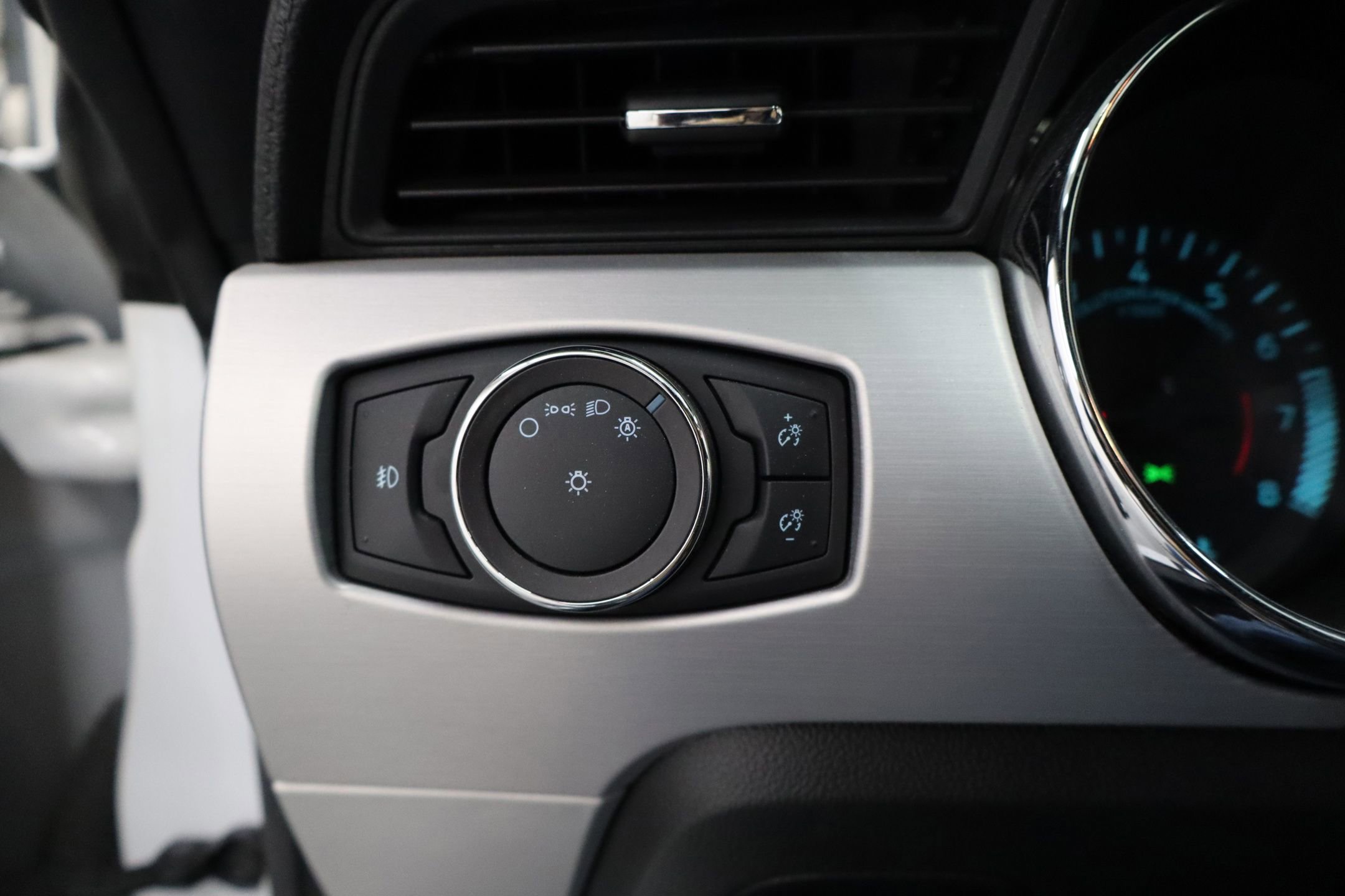 Certified 2017 Ford Mustang Premium image 15