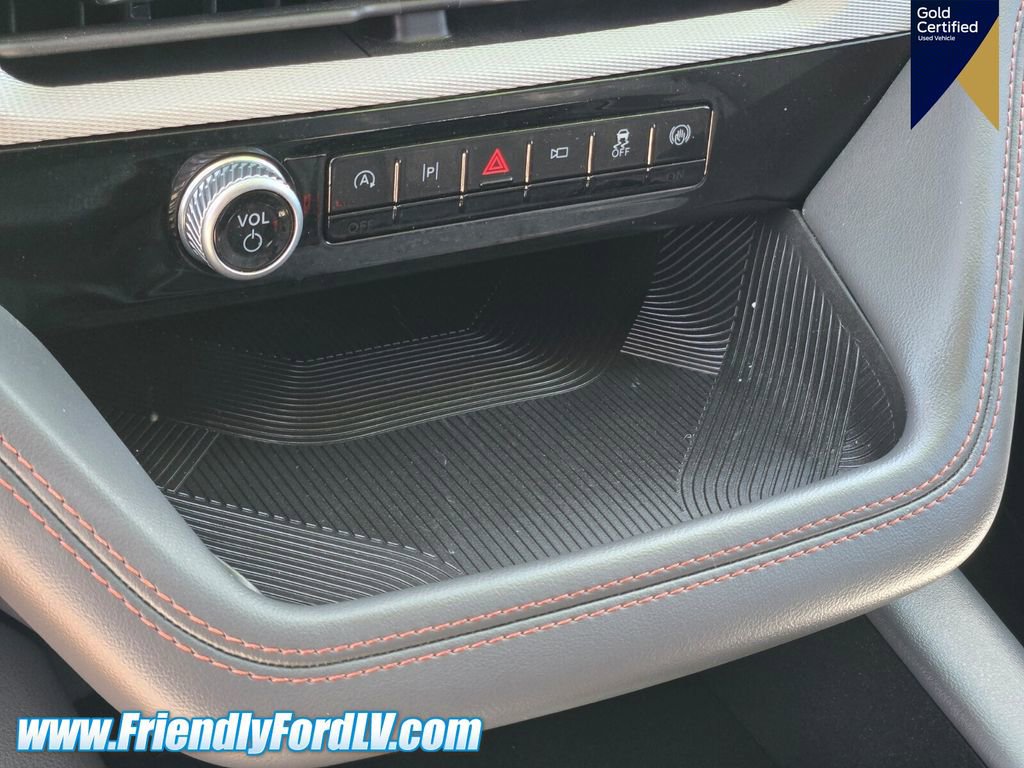 Certified 2025 Ford Explorer Active RWD image 22