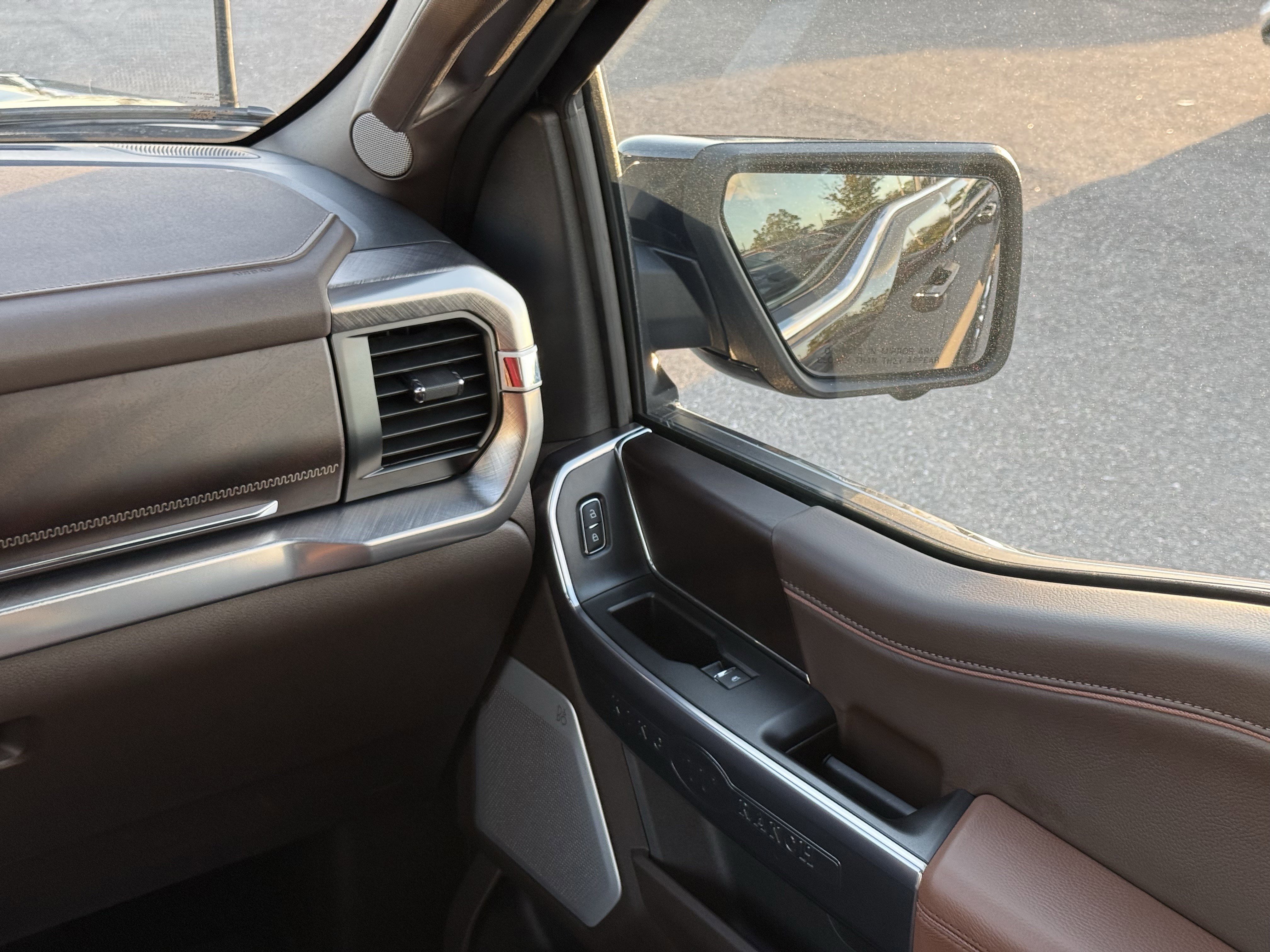 Certified 2025 Ford F150 King Ranch image 21