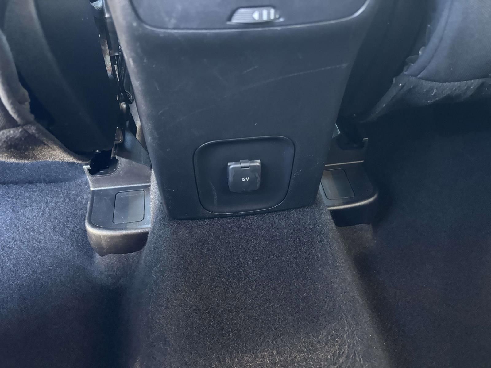 Certified 2020 Ford Escape SE image 34