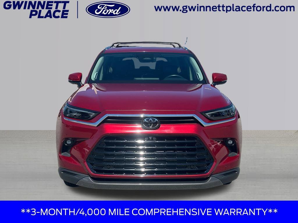 Used 2024 Toyota Grand Highlander FWD image 2