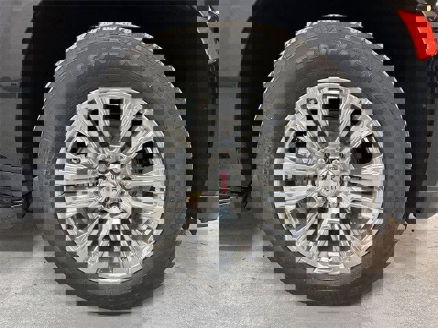 Used 2022 GMC Yukon Denali w/ Max Trailering Package image 2