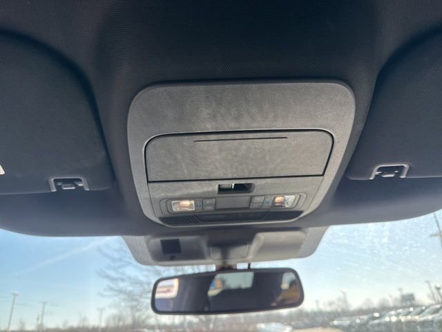 Certified 2022 Ford F150 XLT w/ Equipment Group 302A High image 21