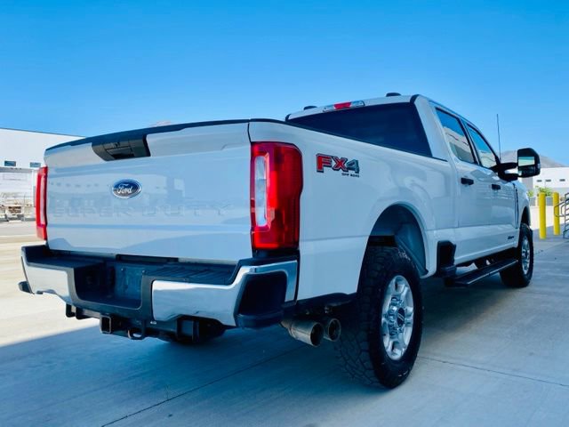 Certified 2025 Ford F250 XLT w/ FX4 Off-Road Package AWD/4WD image 3