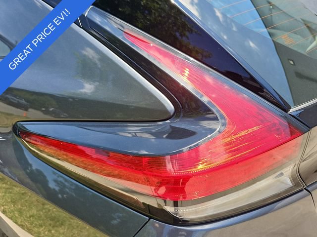 Used 2019 Nissan Leaf SV w/ SV Technology Package FWD image 32