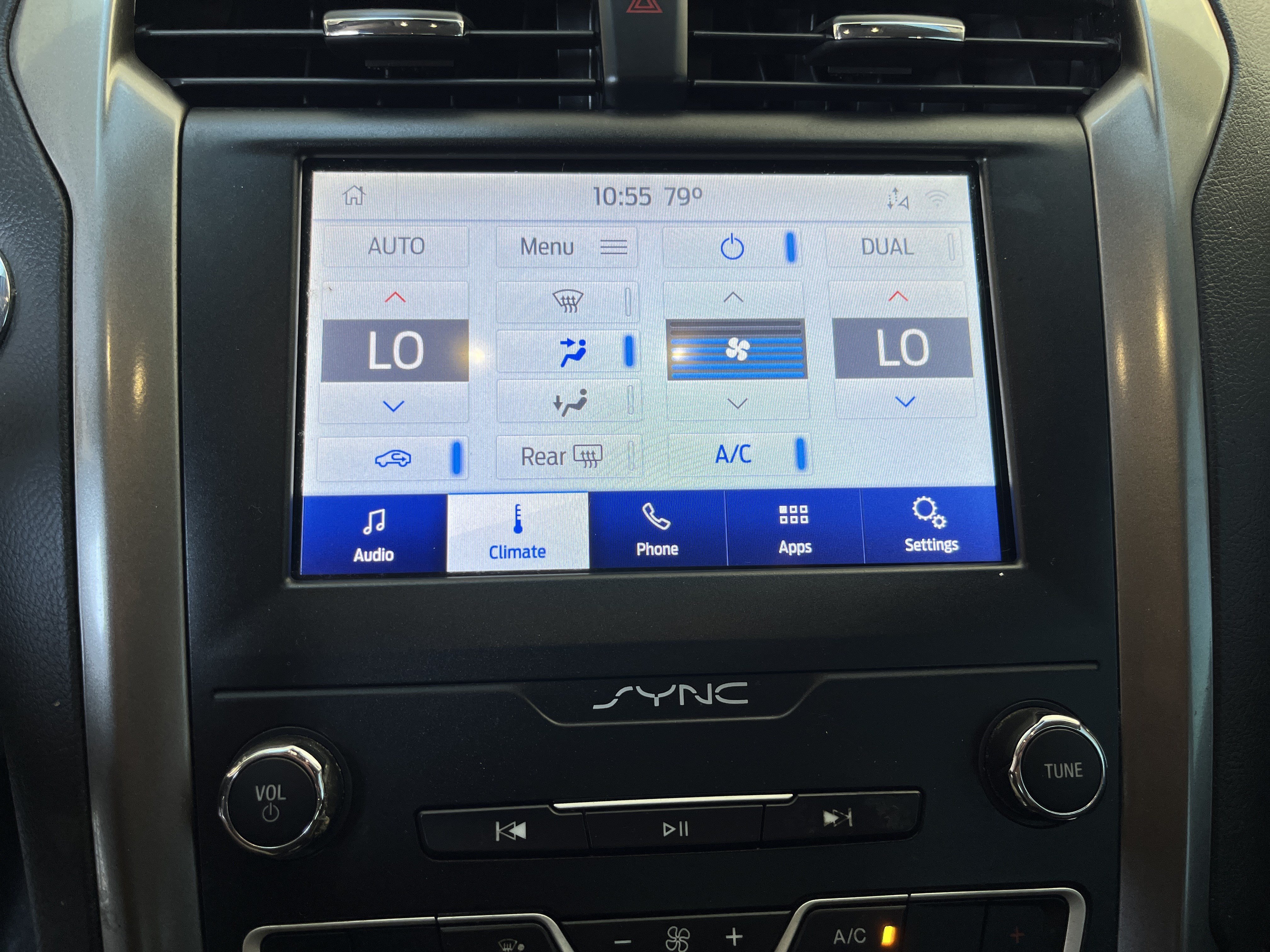 Certified 2020 Ford Fusion SE FWD image 18