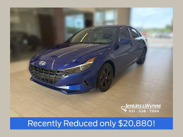 Used 2023 Hyundai Elantra SEL FWD video 1