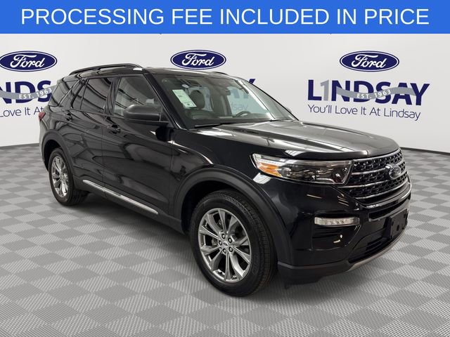 Certified 2023 Ford Explorer XLT w/ Equipment Group 202A