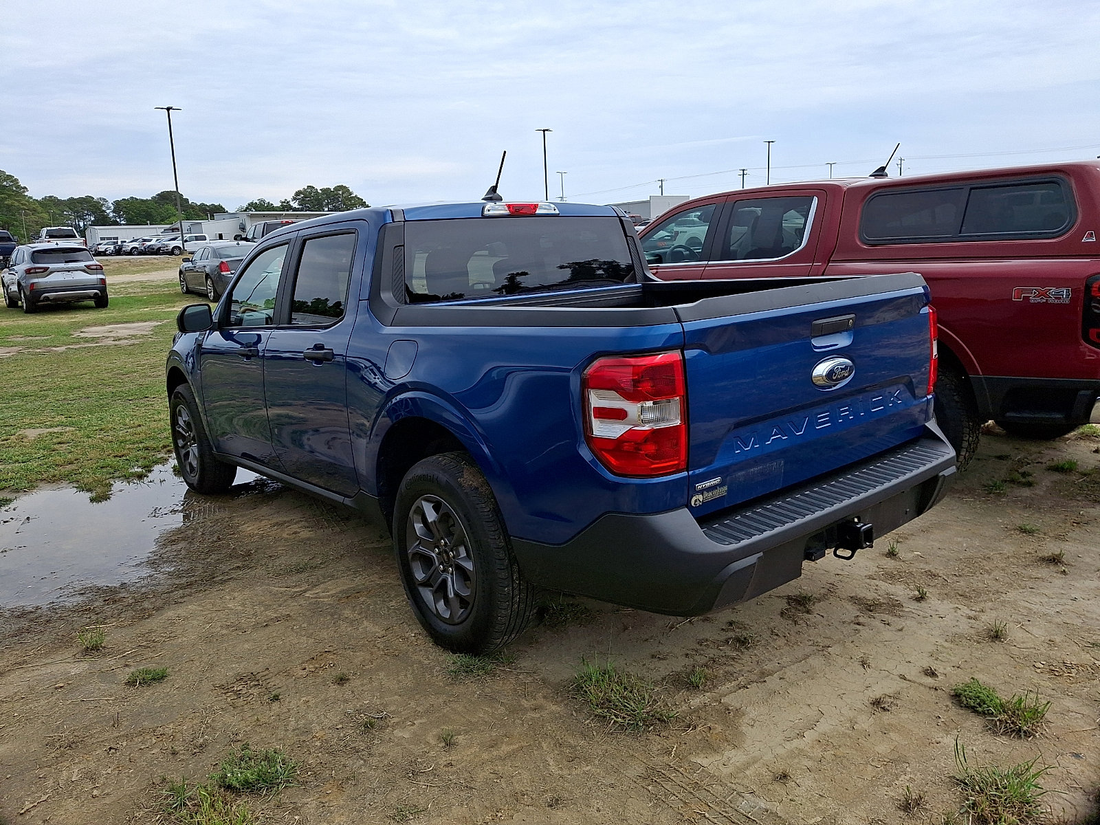 Certified 2024 Ford Maverick XLT w/ XLT Luxury Package FWD image 3