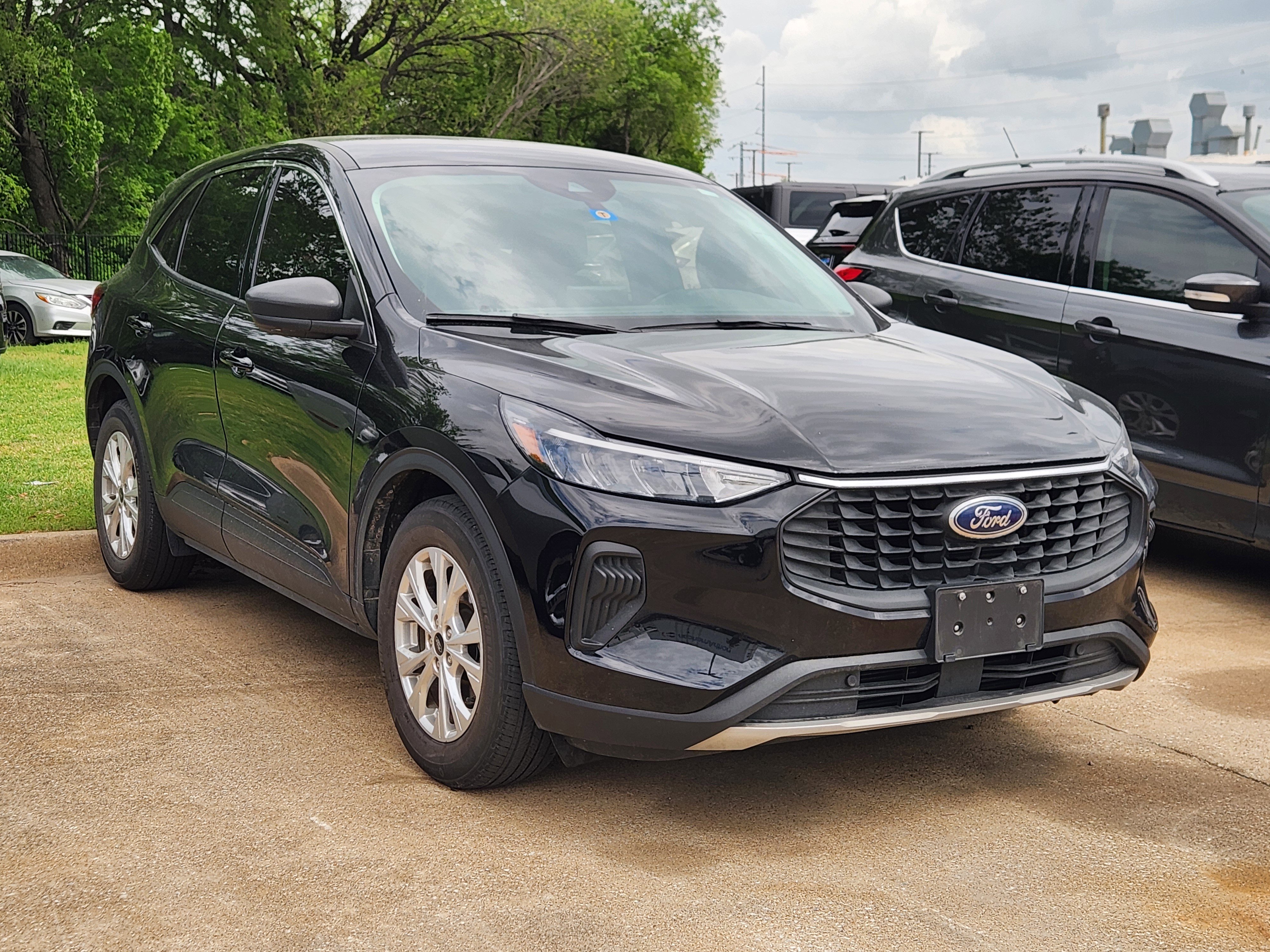 Certified 2023 Ford Escape Active w/ Cold Weather Package video 1