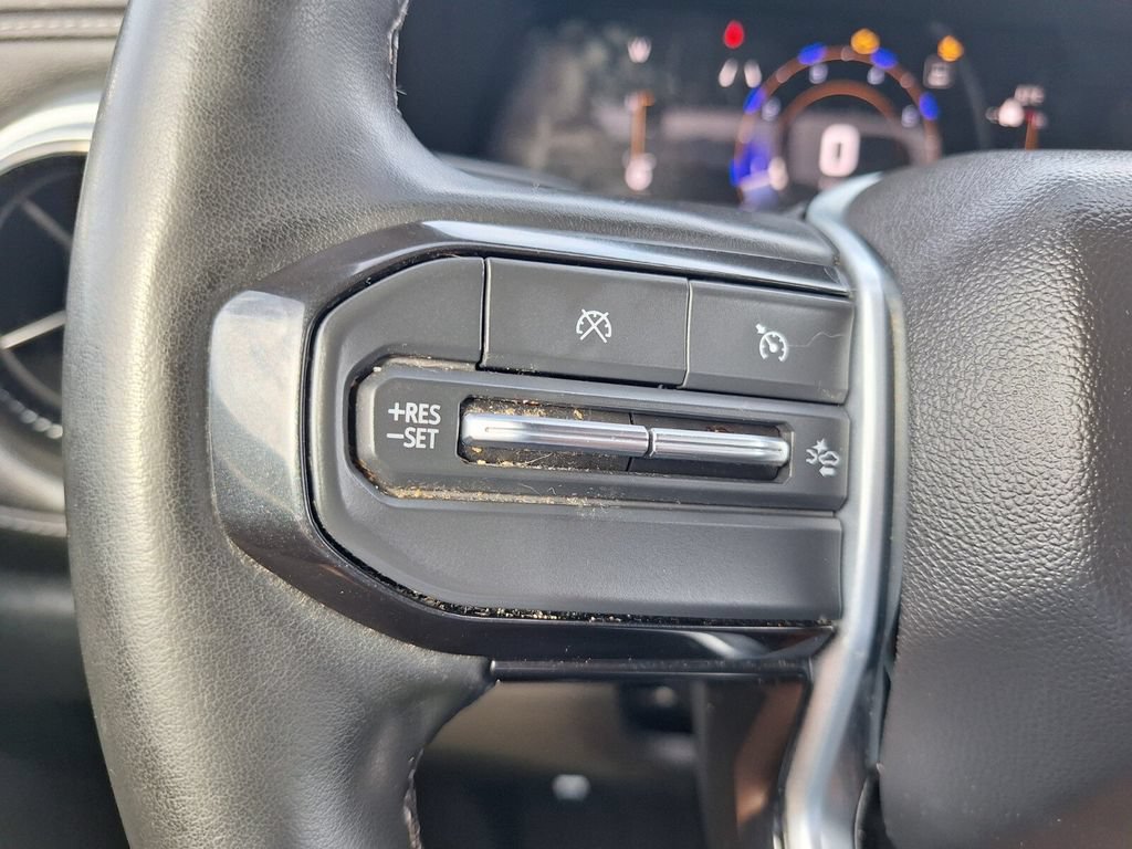 Used 2023 Chevrolet Colorado LT w/ LT Convenience Package III RWD image 14
