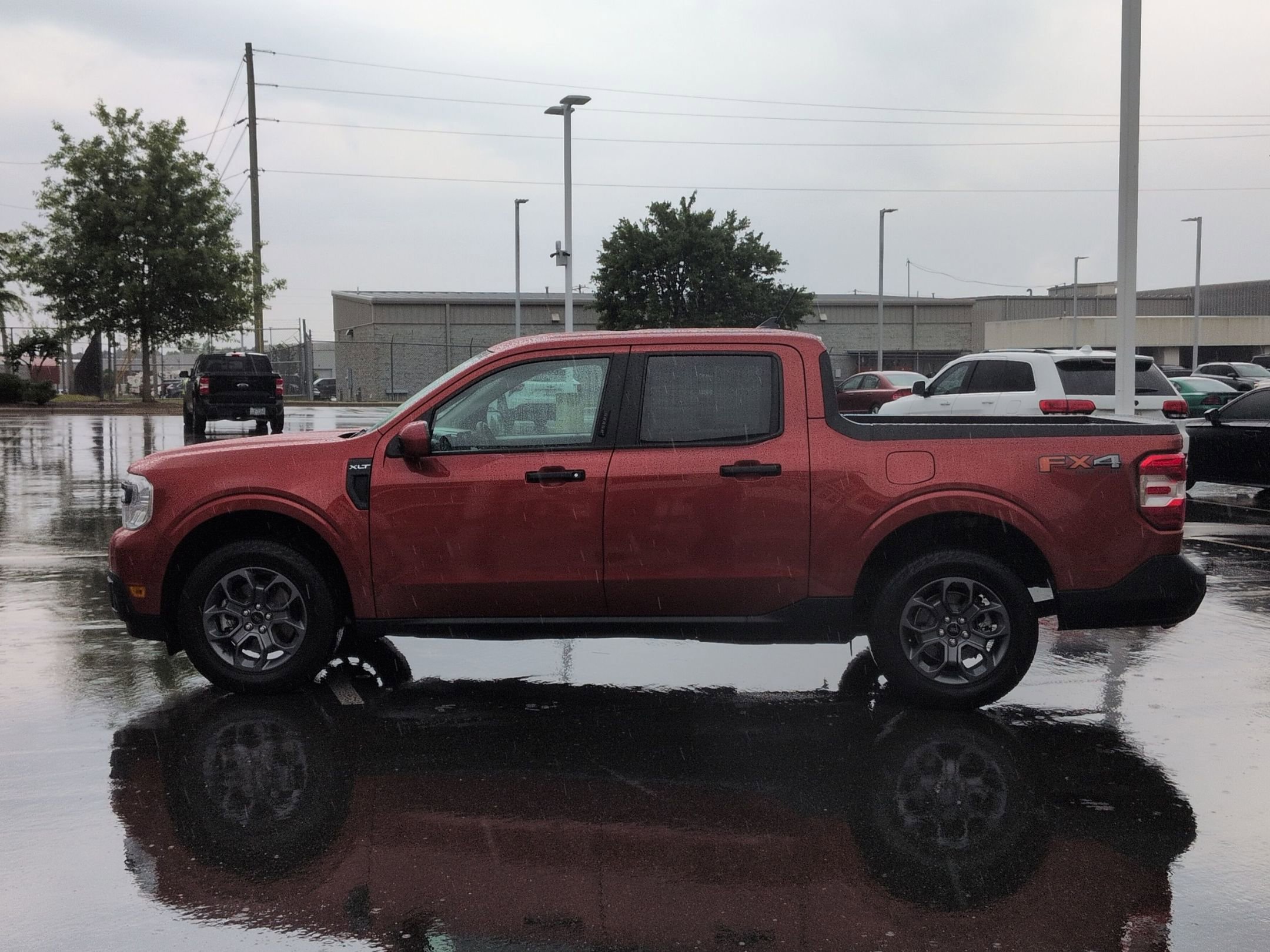 Certified 2022 Ford Maverick XLT w/ Equipment Group 300A Standard AWD/4WD image 7