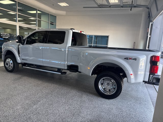 Certified 2026 Ford F450 Lariat AWD/4WD image 4