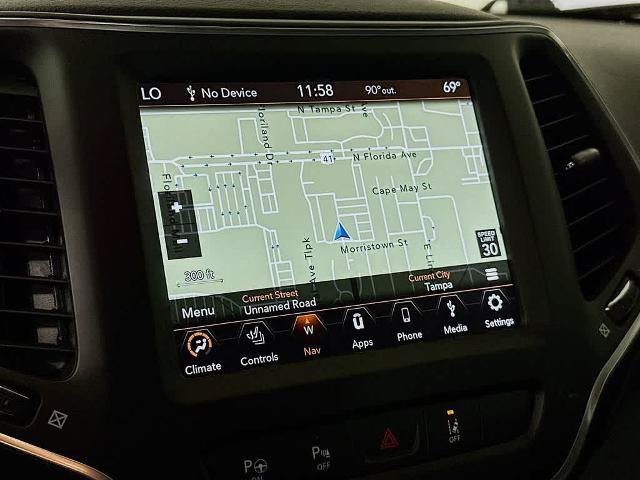 Used 2023 Jeep Cherokee Altitude Lux AWD/4WD image 28