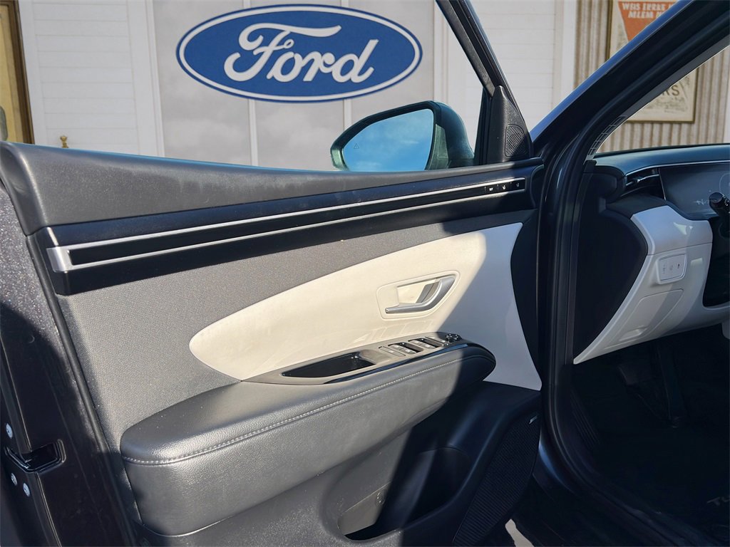 Used 2022 Hyundai Tucson Limited image 13