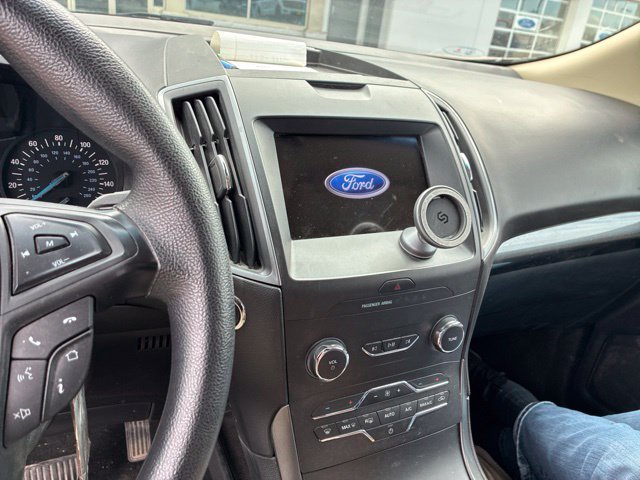 Certified 2020 Ford Edge SE FWD image 10