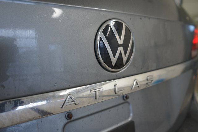 Used 2021 Volkswagen Atlas SEL AWD/4WD image 13