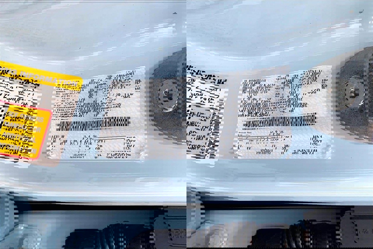 Certified 2025 Ford Bronco Heritage Edition image 8