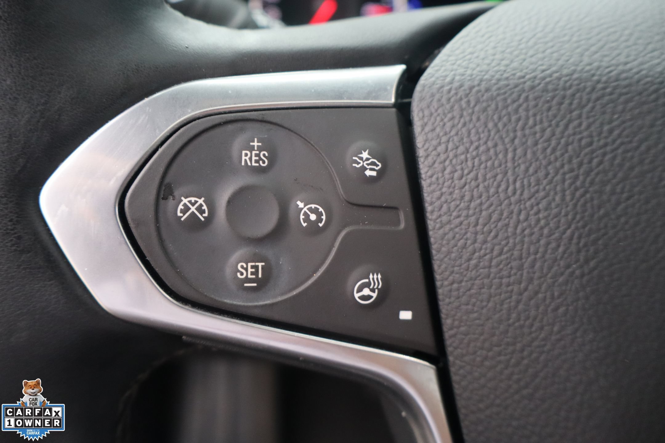Used 2023 Chevrolet Traverse Premier FWD image 16