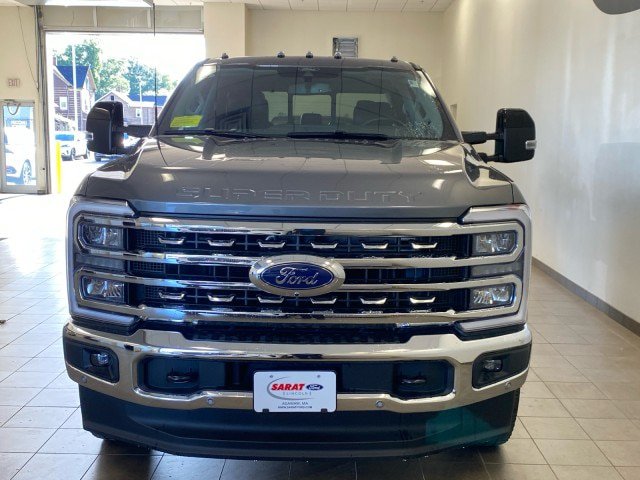 Certified 2024 Ford F350 Lariat w/ Lariat Ultimate Package AWD/4WD image 3