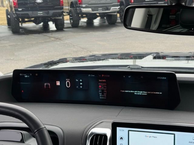 Certified 2025 Ford Expedition Platinum image 24