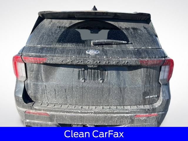 Certified 2025 Ford Explorer ST-Line image 5