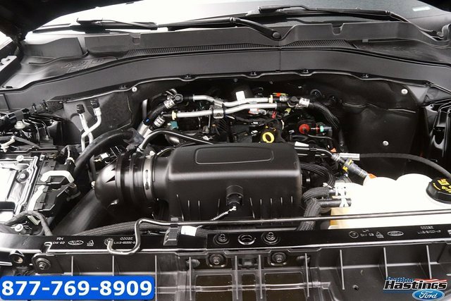 Certified 2022 Ford Explorer XLT w/ Equipment Group 202A image 31