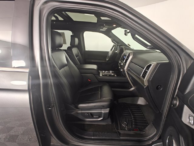 Certified 2020 Ford Expedition XLT w/ Equipment Group 202A AWD/4WD image 65