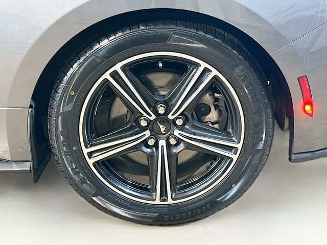 Certified 2024 Ford Mustang Coupe image 7